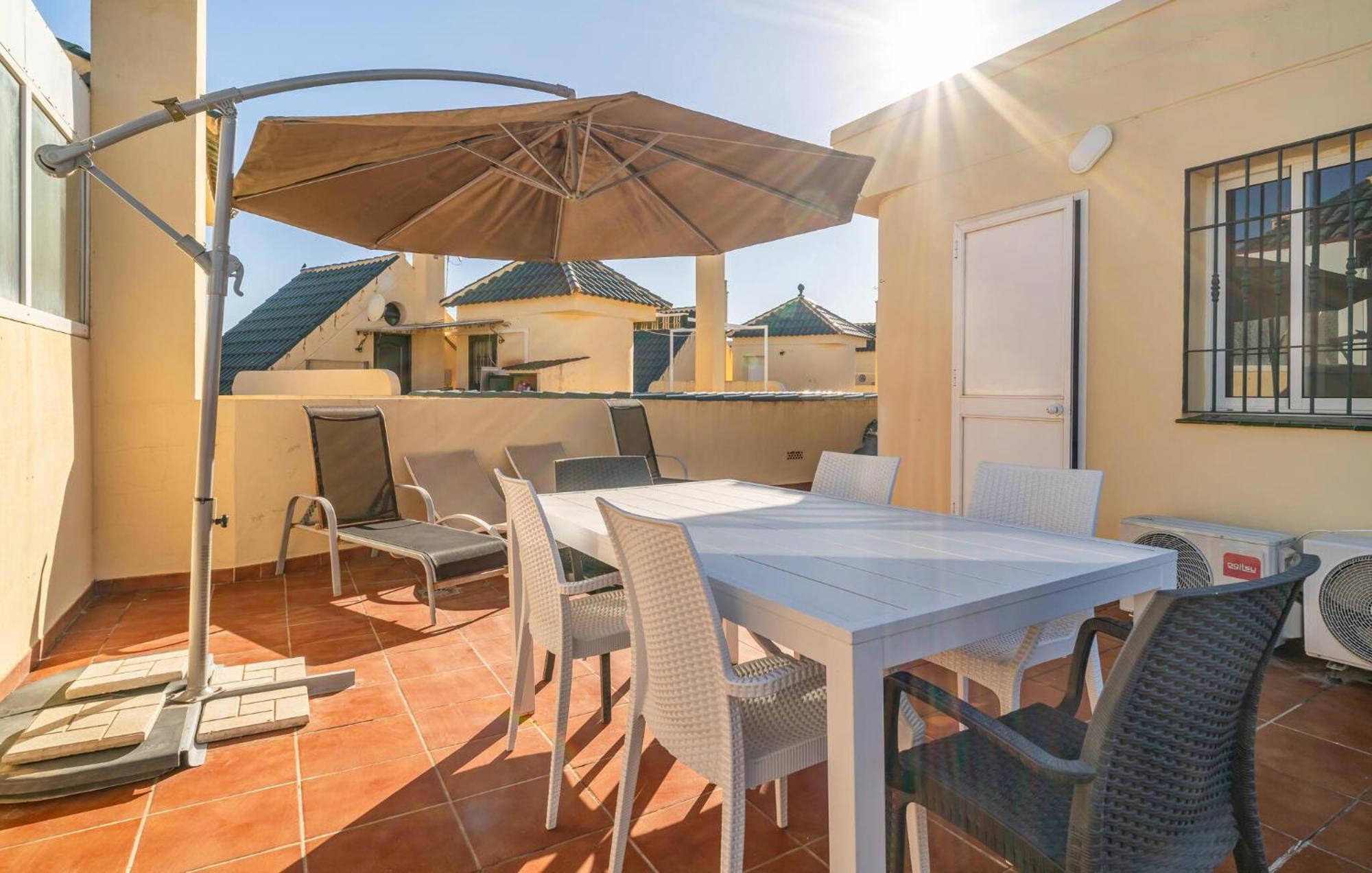 Gorgeous Apartment In Torrox With Wifi Extérieur photo